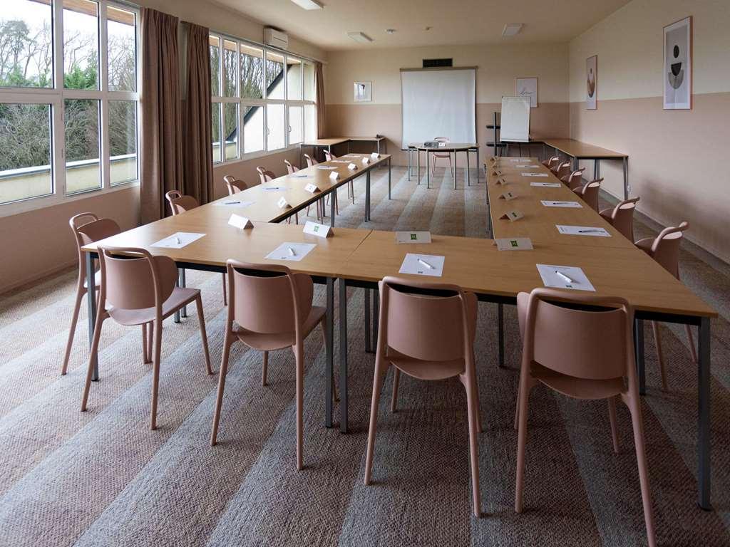 Ibis Styles Chinon Facilidades foto